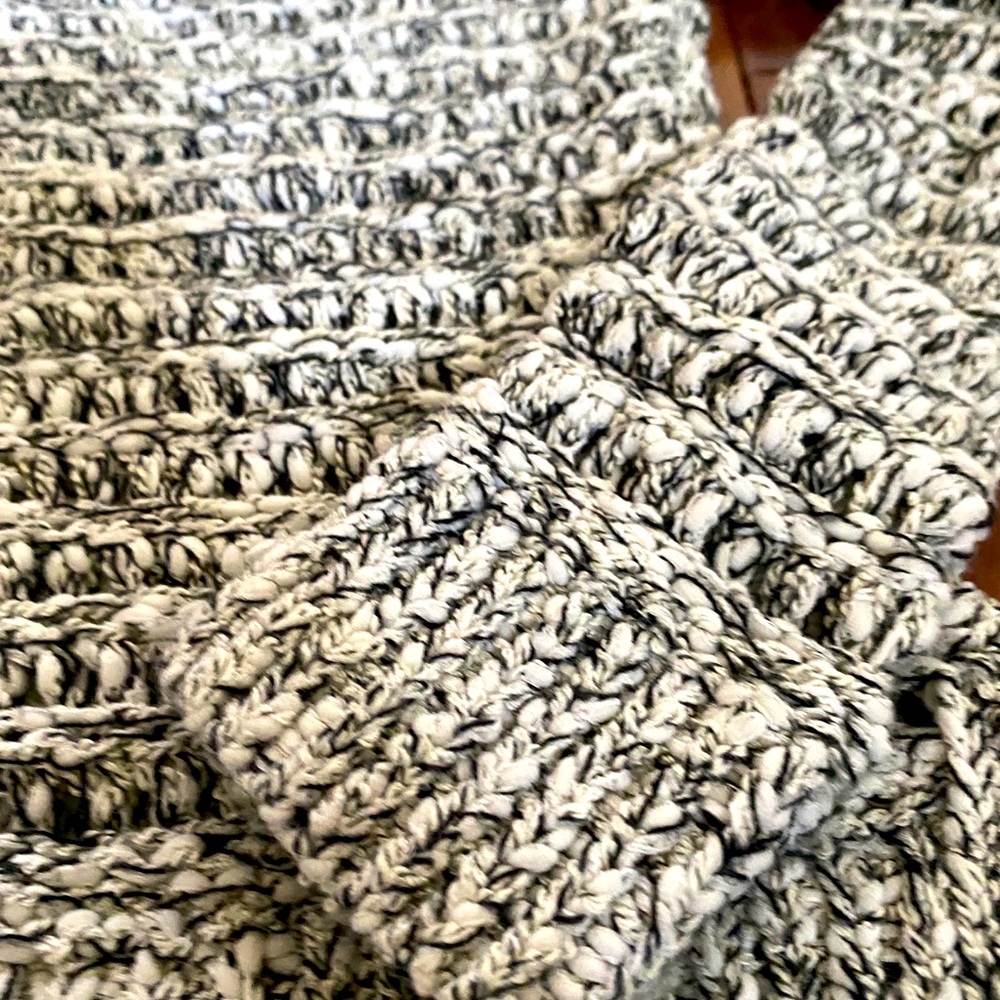 Ann Taylor loft thick weave neck sweater size small - Picture 5 of 6